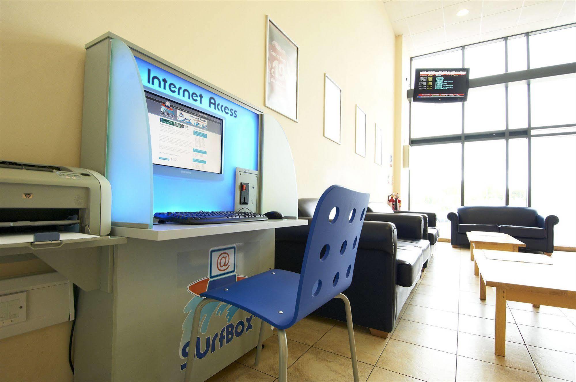 Travelodge Limerick Castletroy Exteriér fotografie